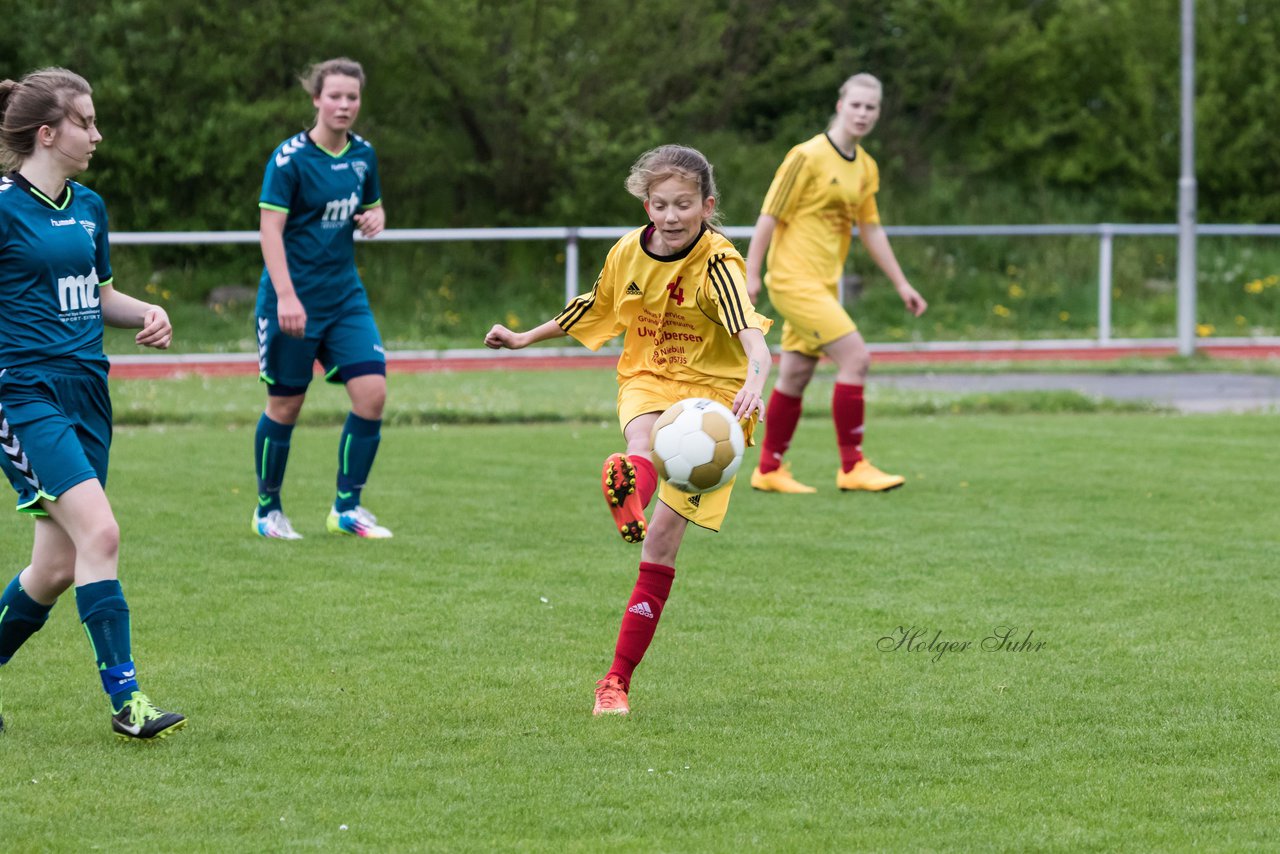 Bild 221 - B-Juniorinnen VfL Oldesloe - JSG Sdtondern : Ergebnis: 2:0